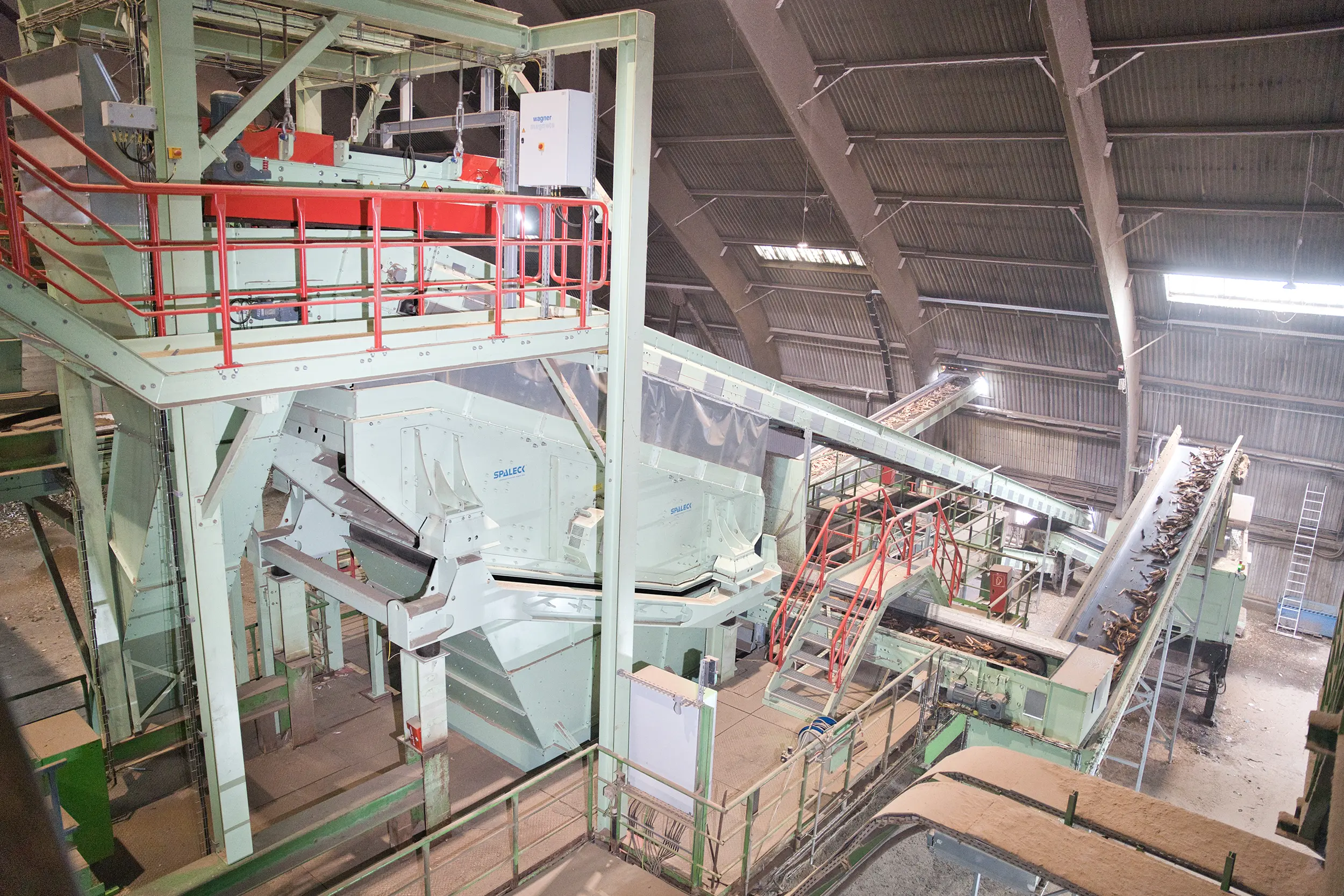 Siebmaschine für Altholzaufbereitung